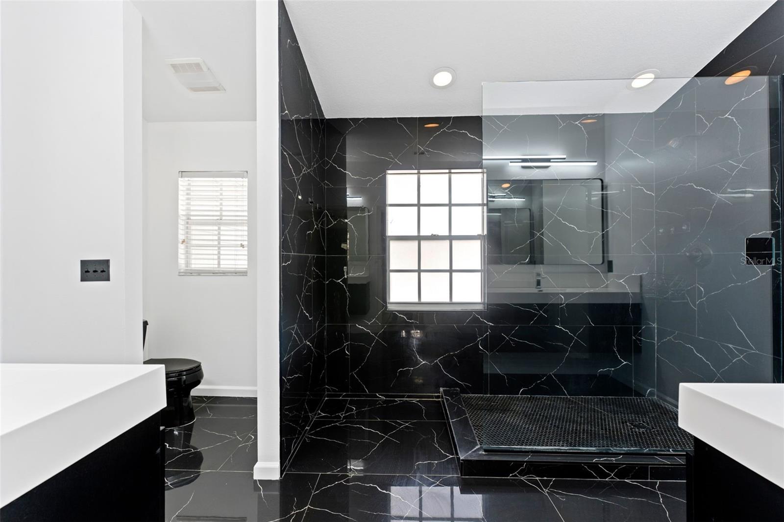 Image 16 of 33 For 2909 Bear Oak Drive