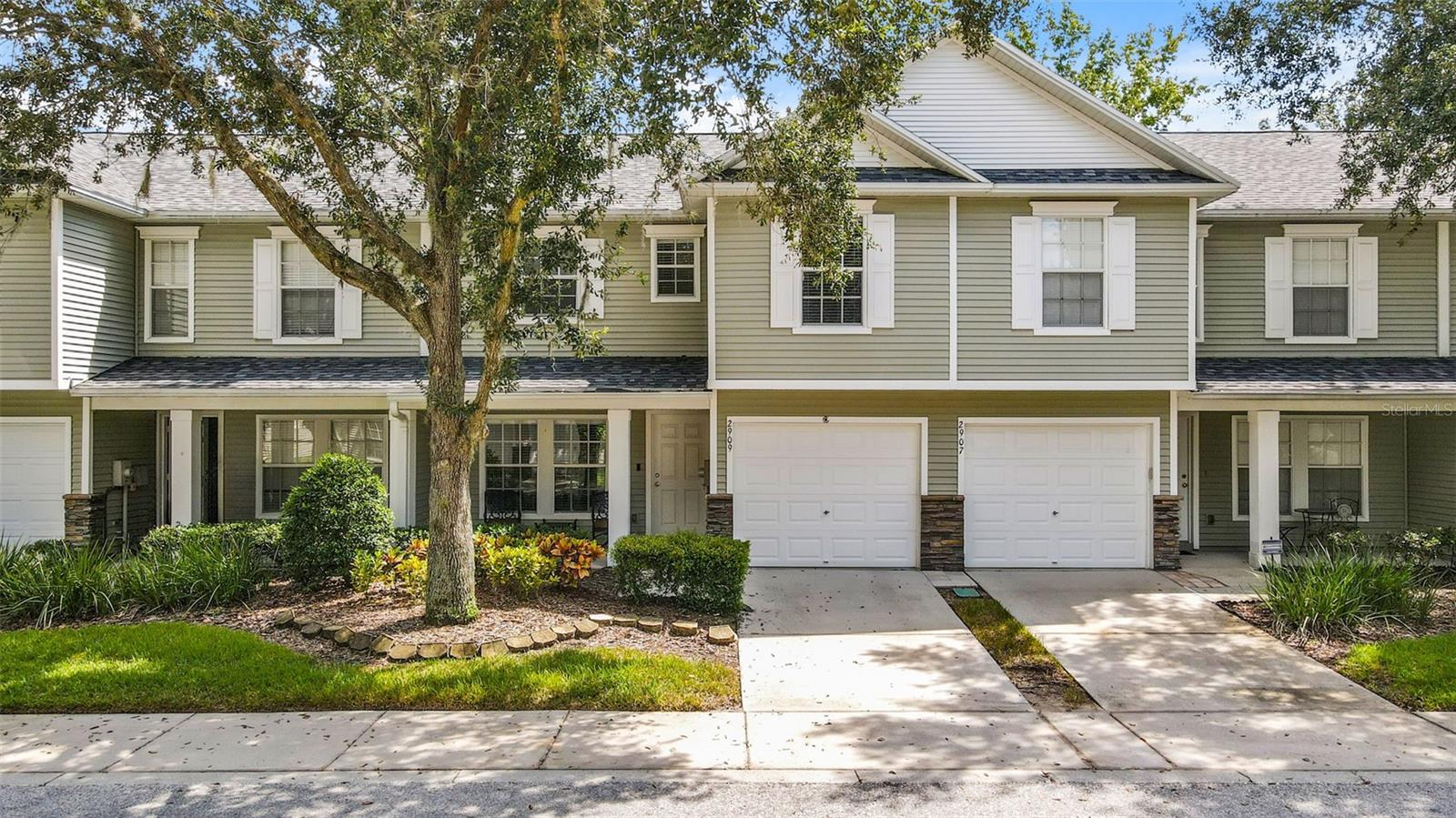Image 2 of 33 For 2909 Bear Oak Drive