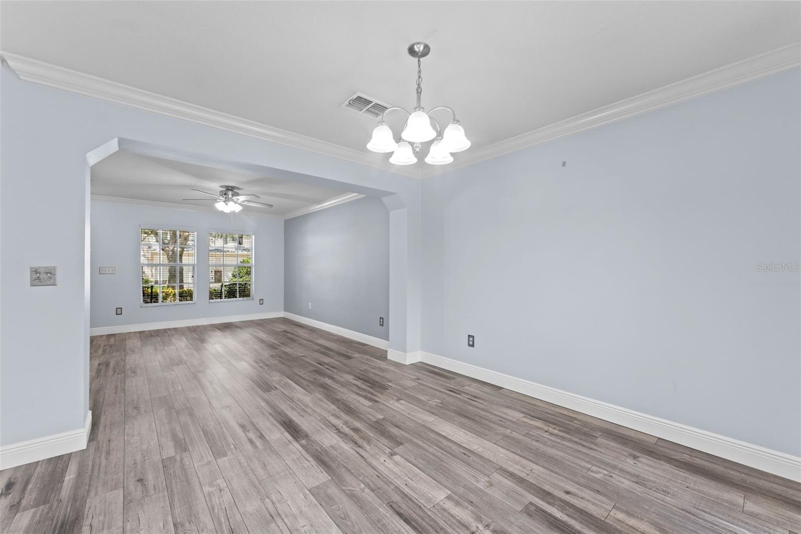 Image 8 of 33 For 2909 Bear Oak Drive