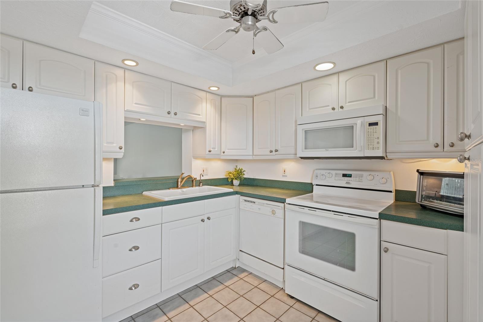 Image 2 of 34 For 2621 Cove Cay Drive 407