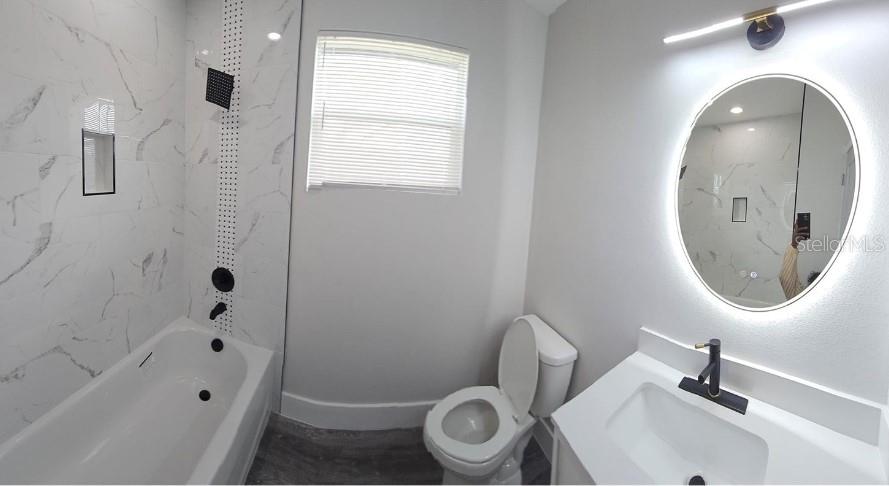 Image 14 of 16 For 3001 25th Avenue