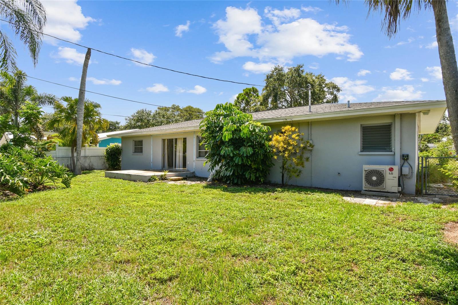 Image 35 of 43 For 958 Lyndhurst Street