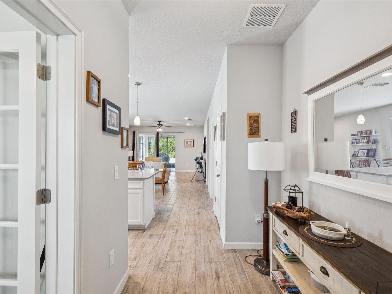 Listing photo id 0 for 12925 Satin Lily Drive
