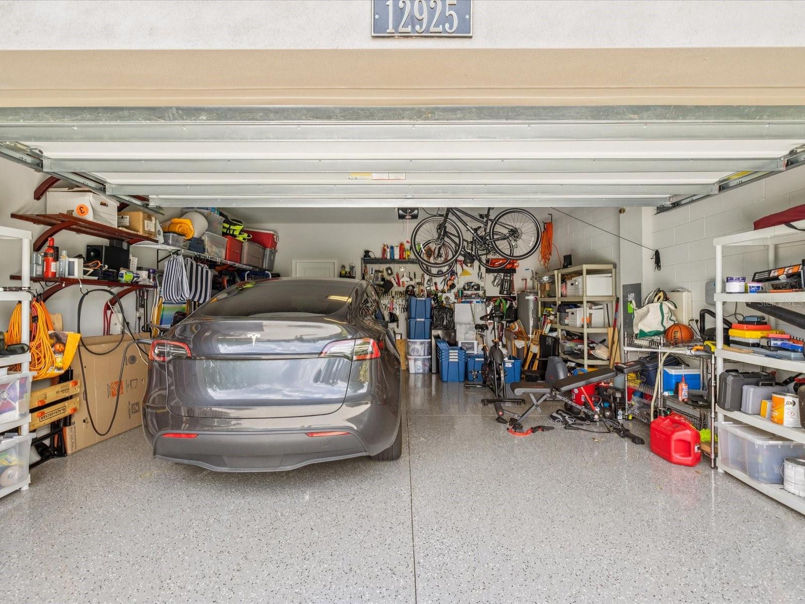 Listing photo id 27 for 12925 Satin Lily Drive
