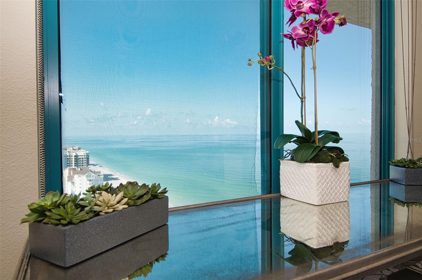 Image 42 of 91 For 1540 Gulf Boulevard 2102