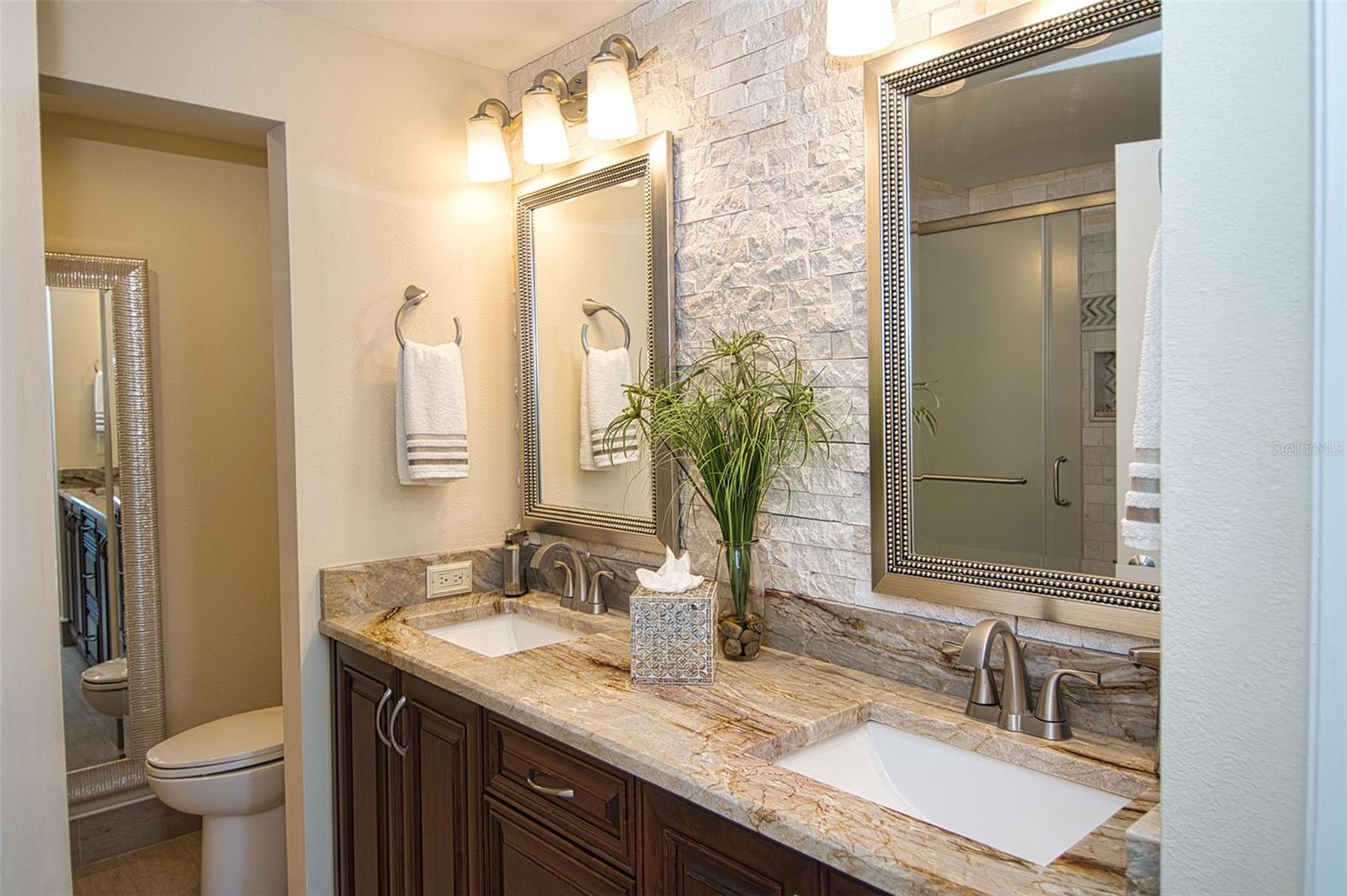 Image 46 of 91 For 1540 Gulf Boulevard 2102