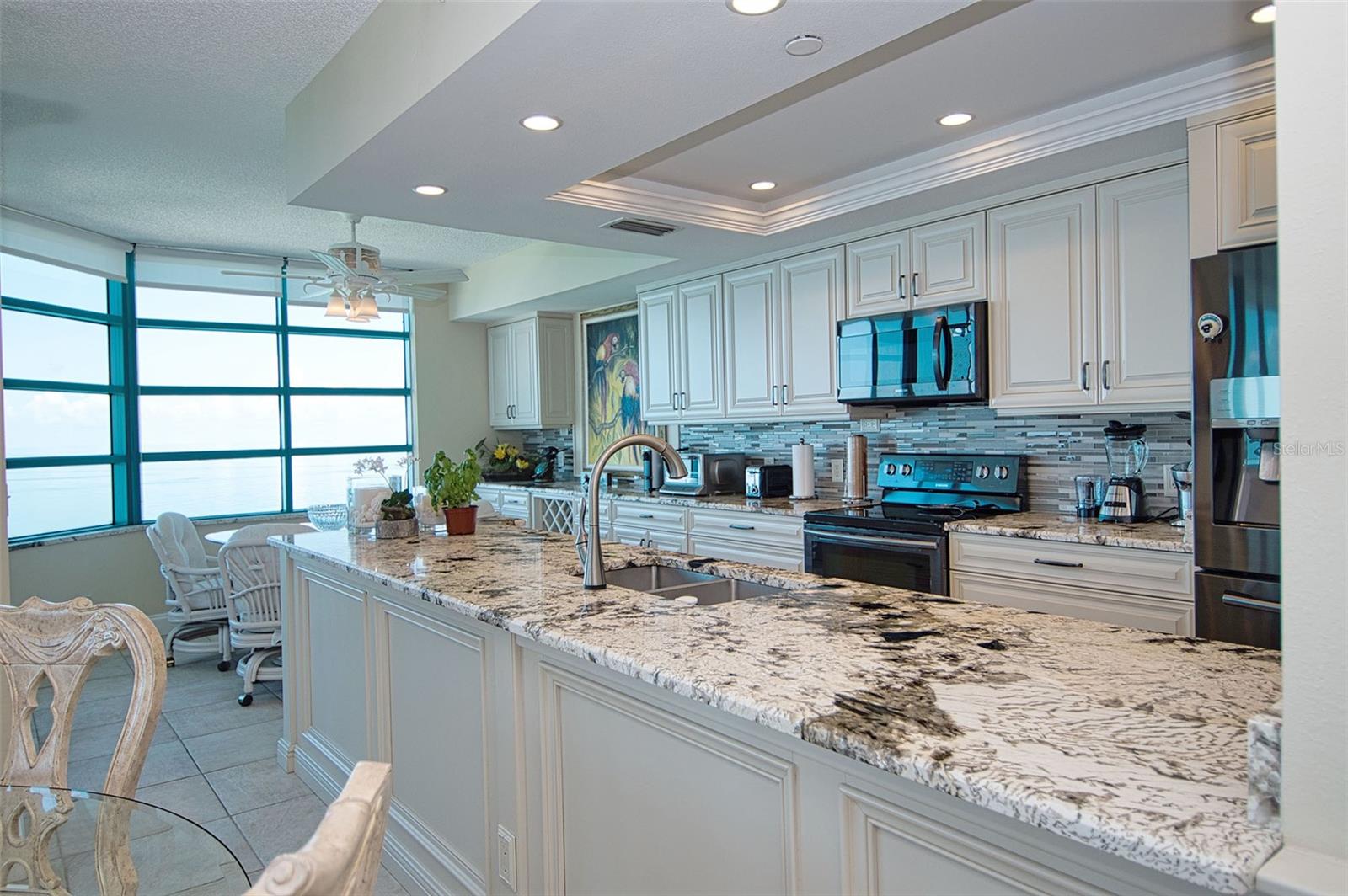 Image 5 of 91 For 1540 Gulf Boulevard 2102