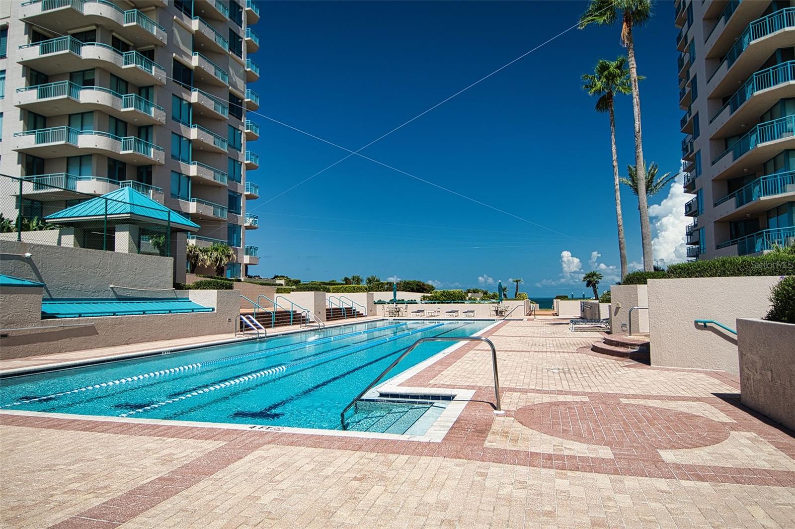 Image 72 of 91 For 1540 Gulf Boulevard 2102