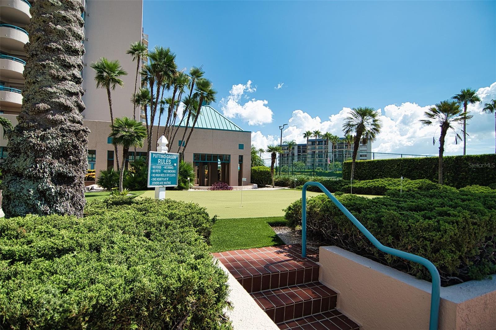 Image 74 of 91 For 1540 Gulf Boulevard 2102