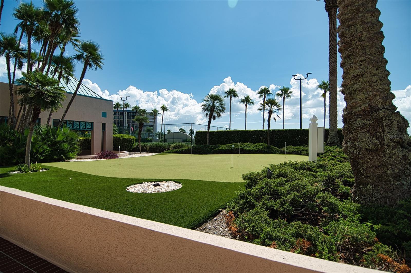 Image 75 of 91 For 1540 Gulf Boulevard 2102