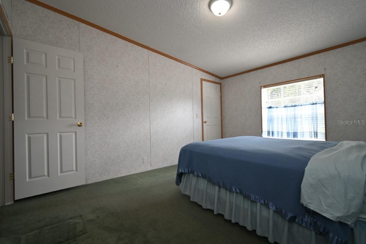 Image 36 of 61 For 8205 Irene Street