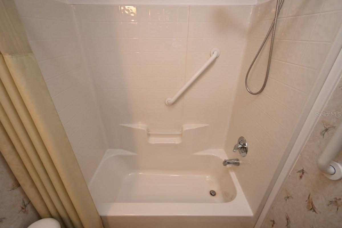 Image 38 of 61 For 8205 Irene Street