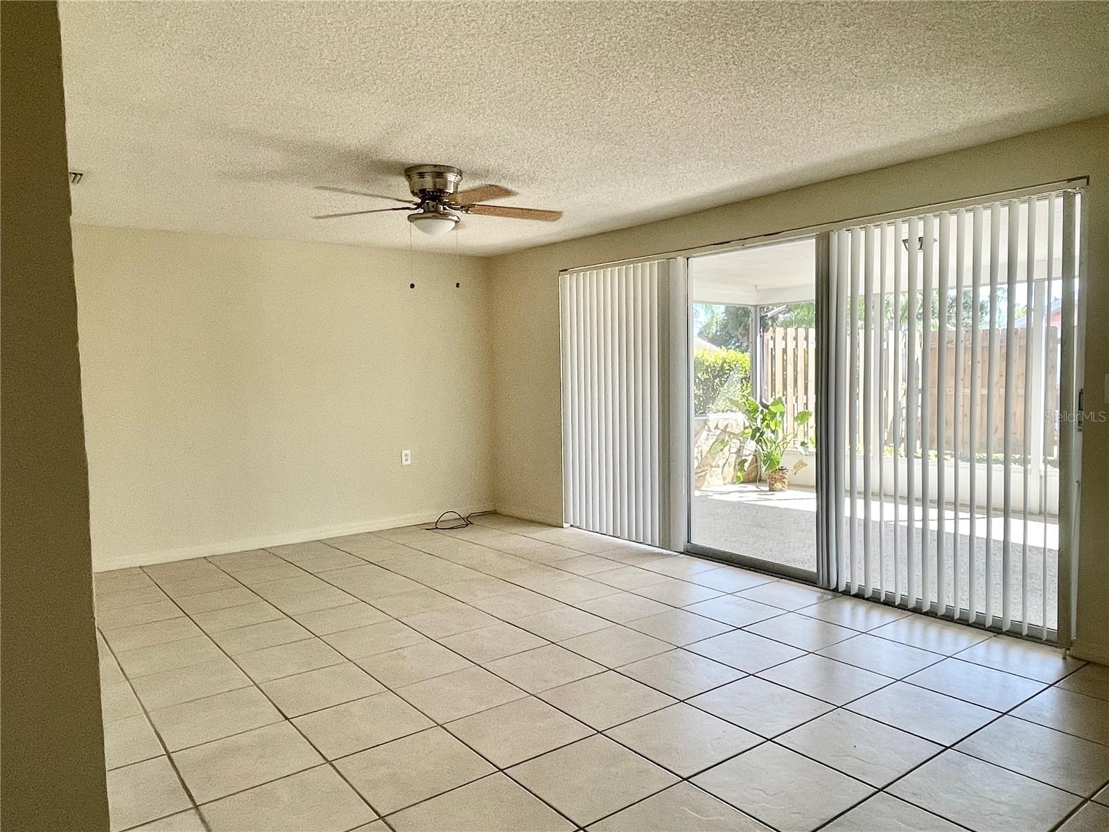 Image 13 of 29 For 1037 Tamarac Drive