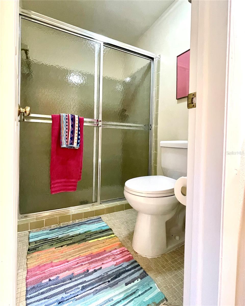 Image 18 of 29 For 1037 Tamarac Drive