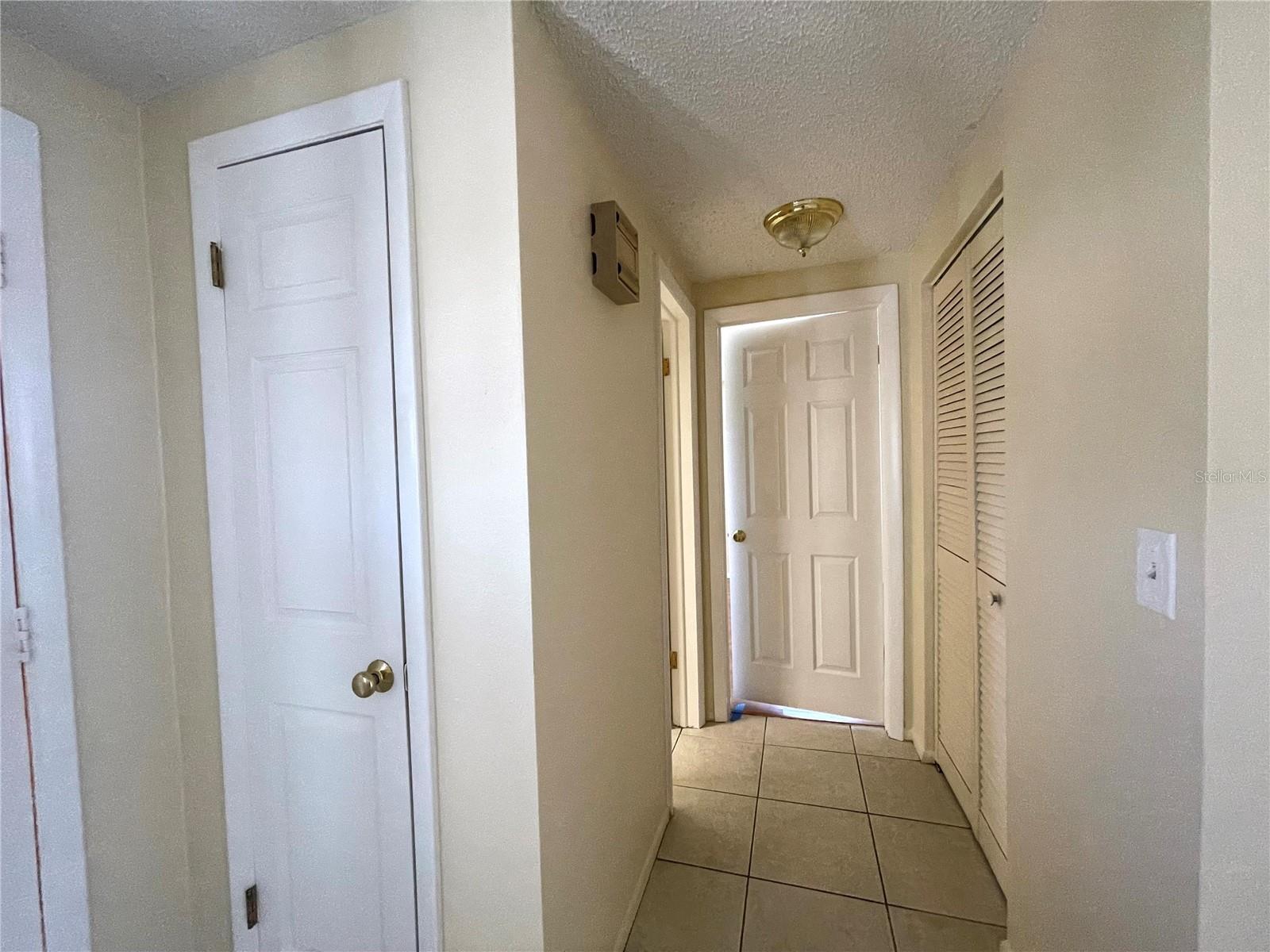 Image 25 of 29 For 1037 Tamarac Drive