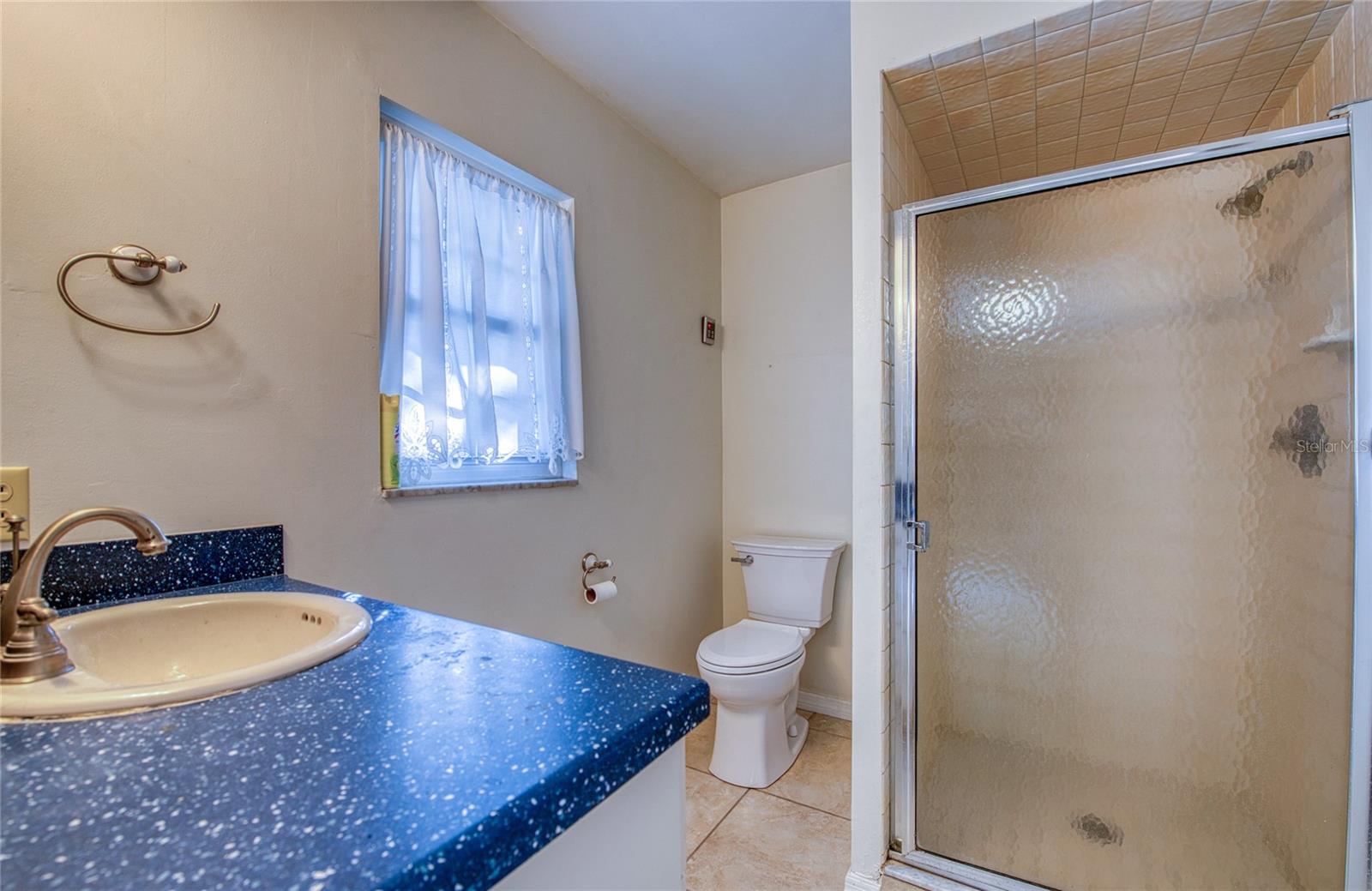 Listing photo id 26 for 2851 Weathersfield Court