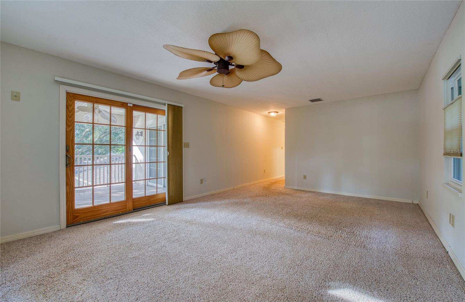 Listing photo id 29 for 2851 Weathersfield Court
