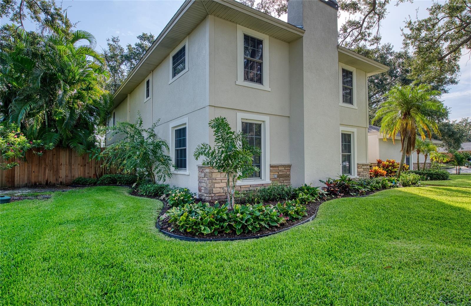 Listing photo id 4 for 2851 Weathersfield Court