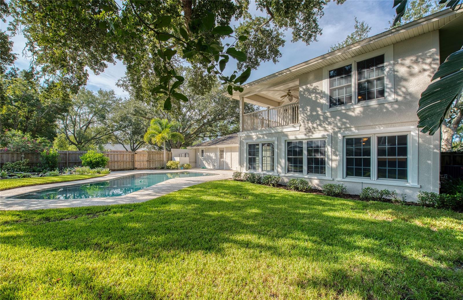 Listing photo id 59 for 2851 Weathersfield Court