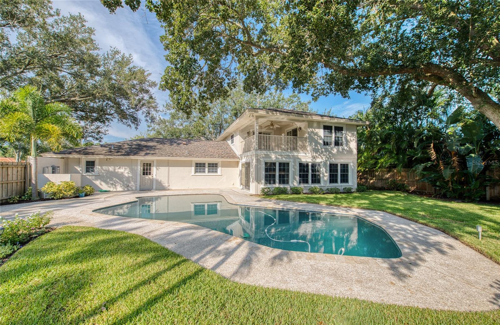 Listing photo id 62 for 2851 Weathersfield Court