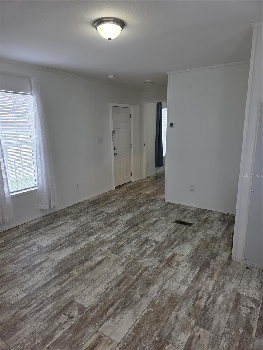 Image 14 of 34 For 1109 49th Avenue Drive W