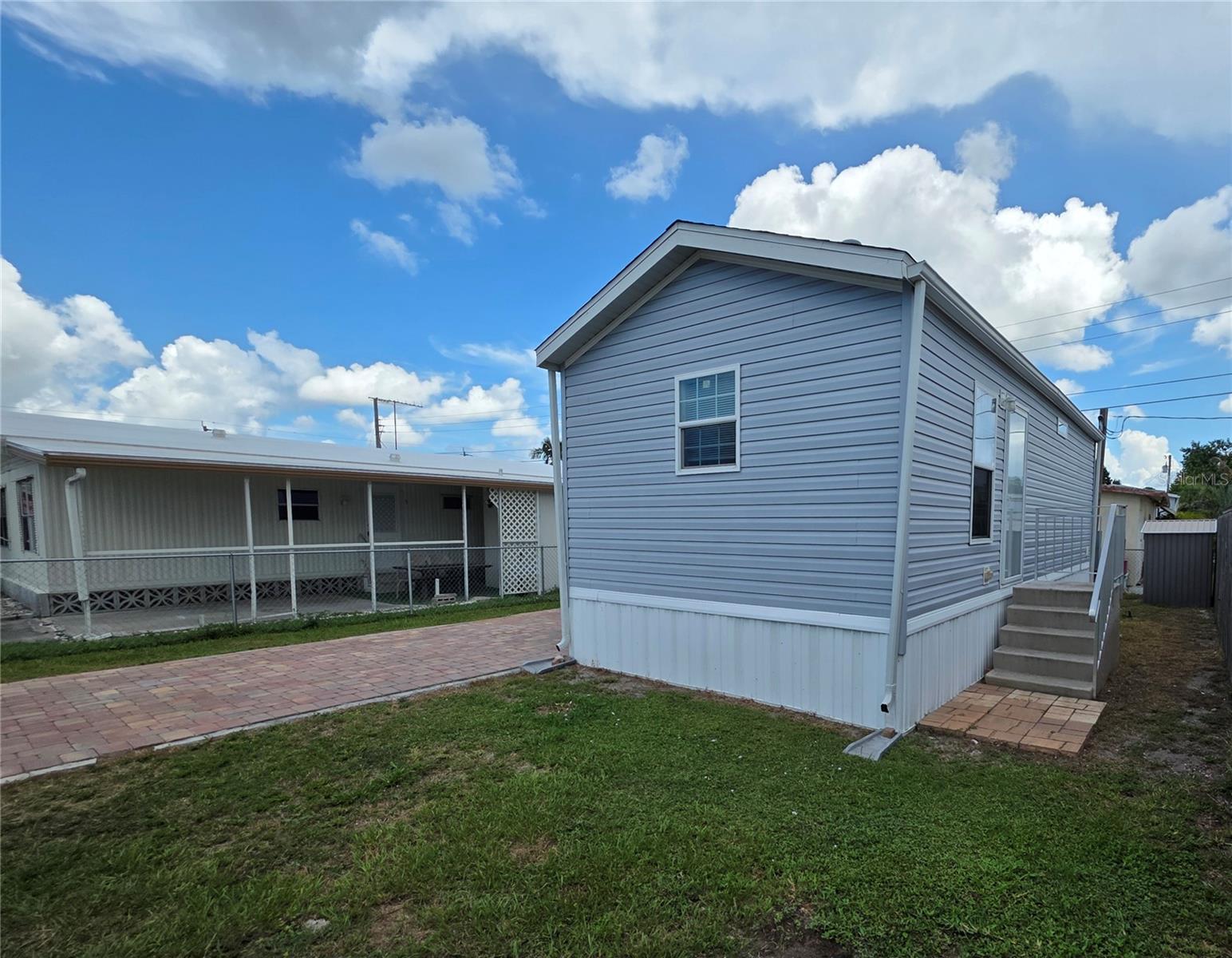 Image 7 of 34 For 1109 49th Avenue Drive W