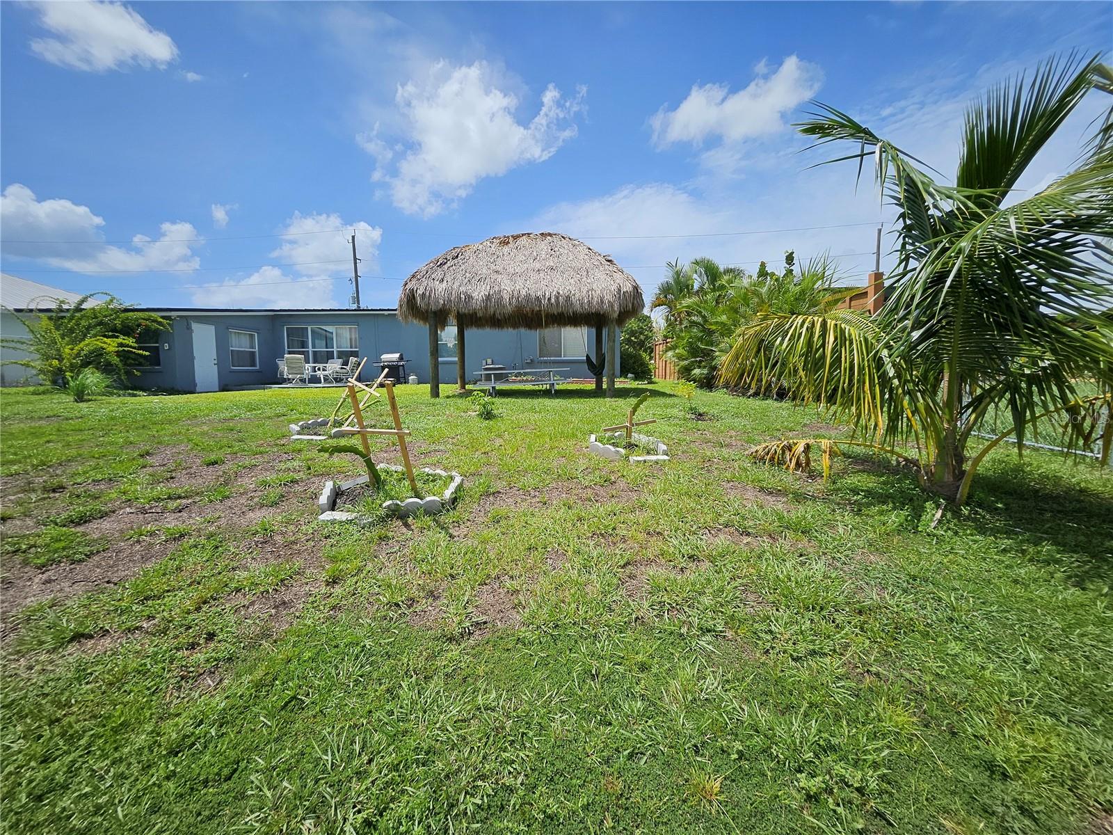 Image 17 of 21 For 4182 Gardner Drive