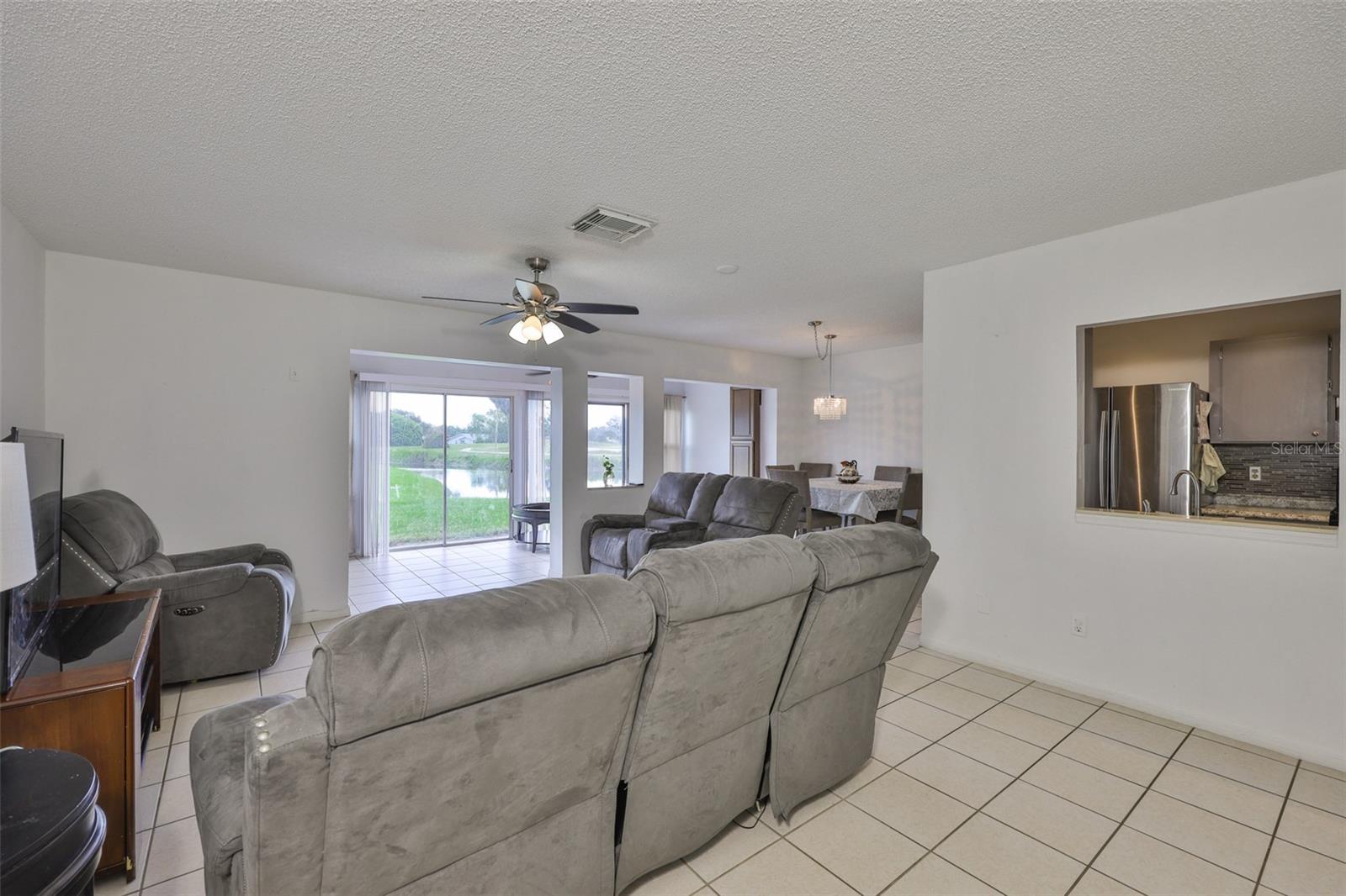 Image 14 of 64 For 2347 Gainesborough Loop 2347