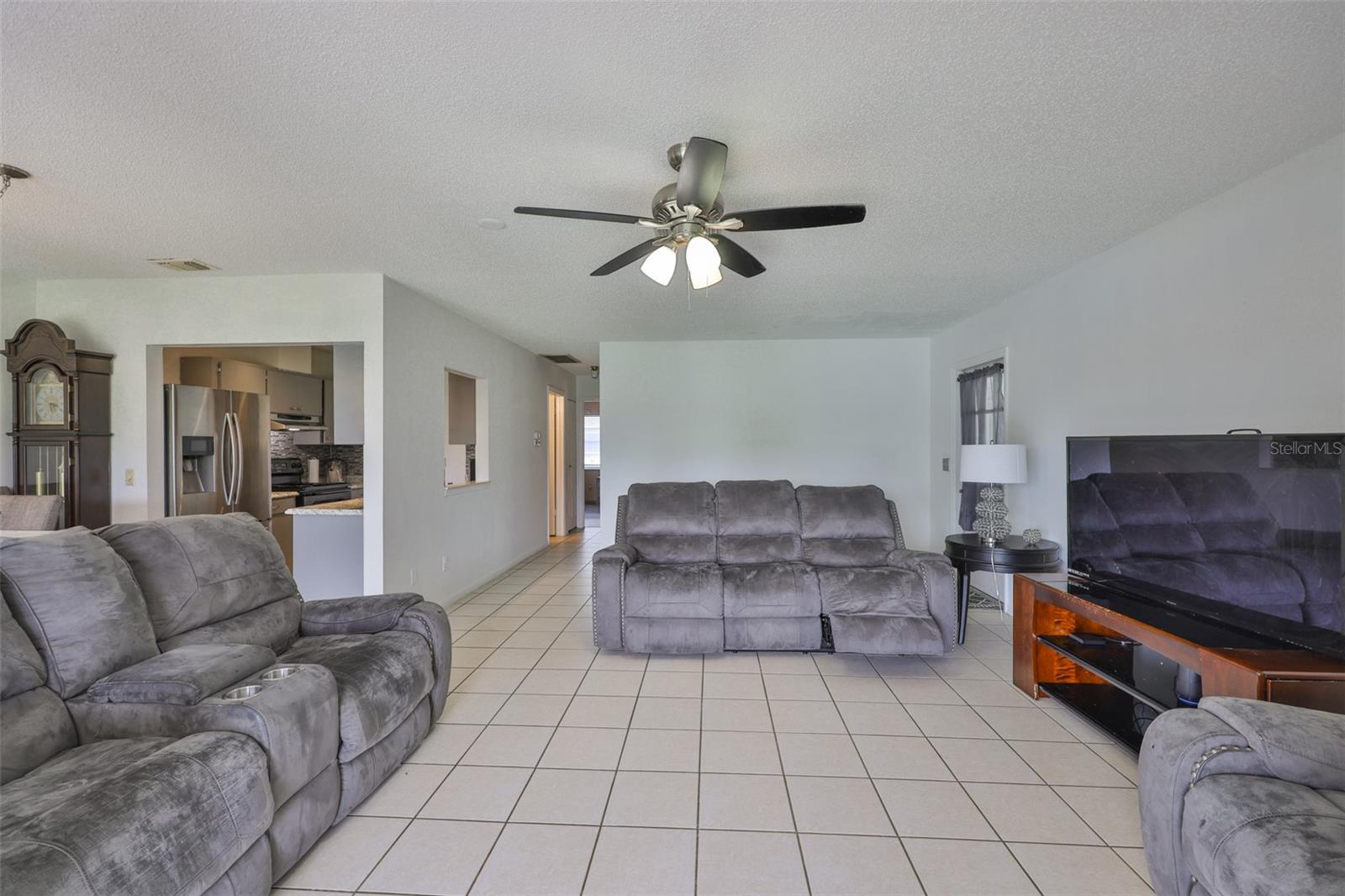 Image 21 of 64 For 2347 Gainesborough Loop 2347