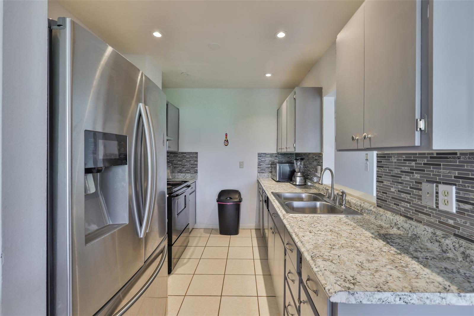 Image 25 of 64 For 2347 Gainesborough Loop 2347