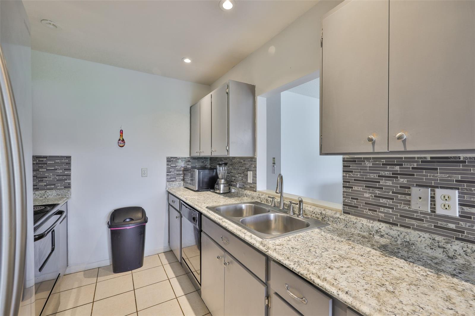 Image 26 of 64 For 2347 Gainesborough Loop 2347