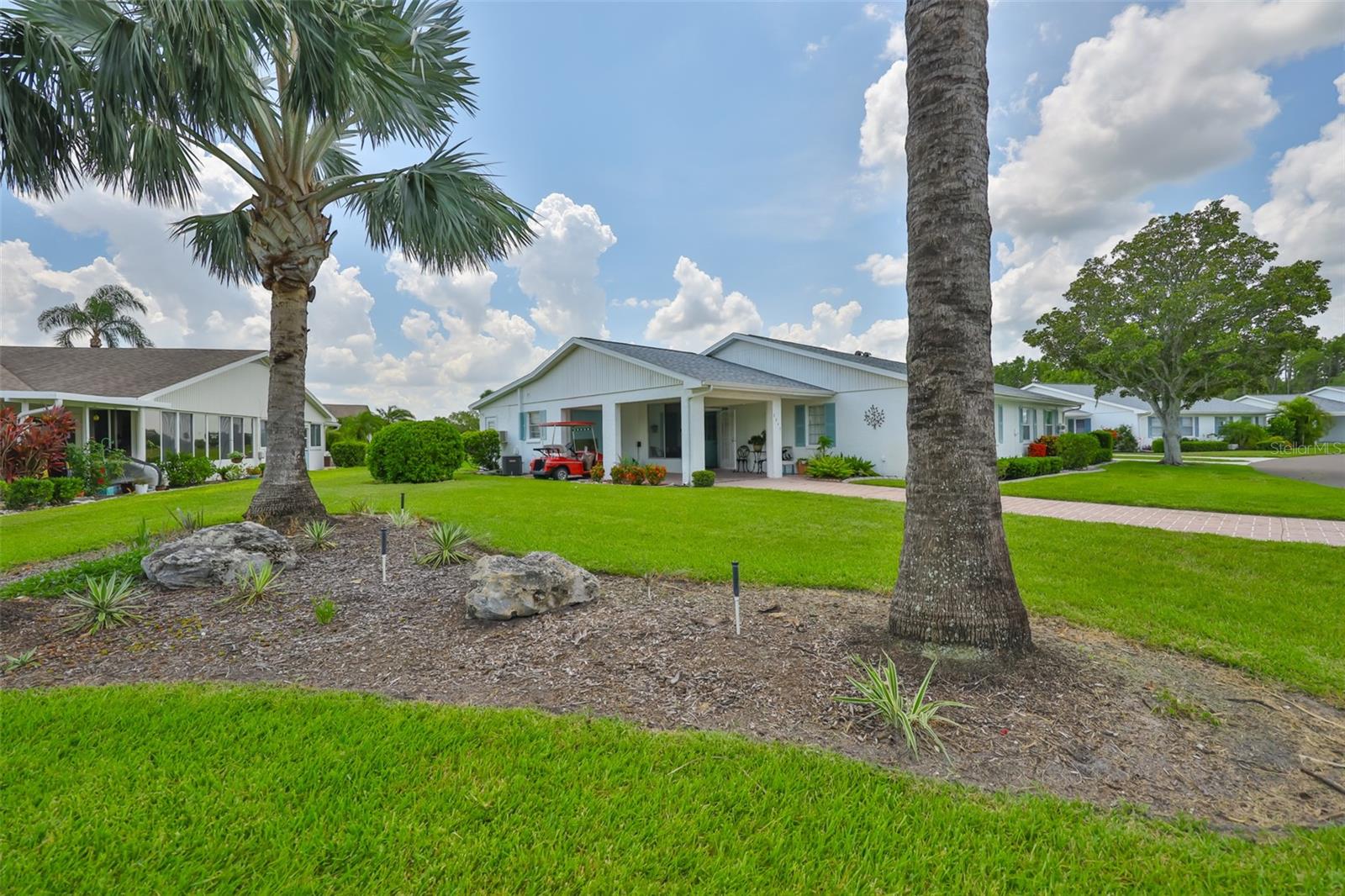 Image 4 of 64 For 2347 Gainesborough Loop 2347