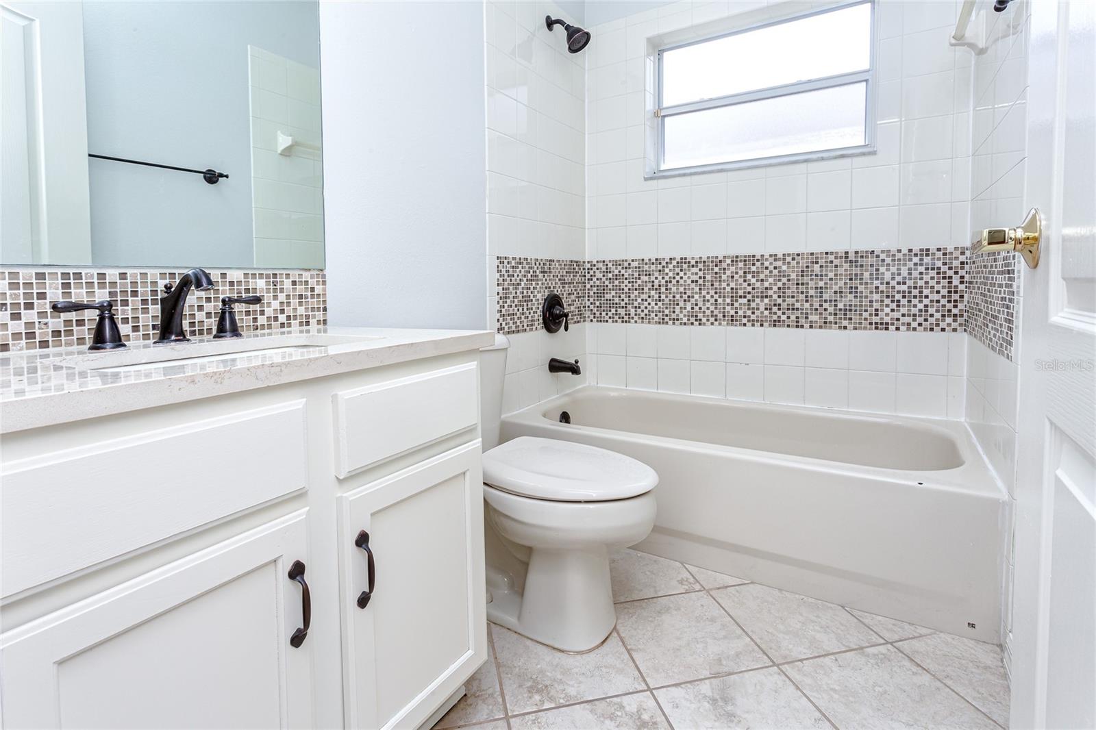 Image 33 of 49 For 10132 Downey Lane
