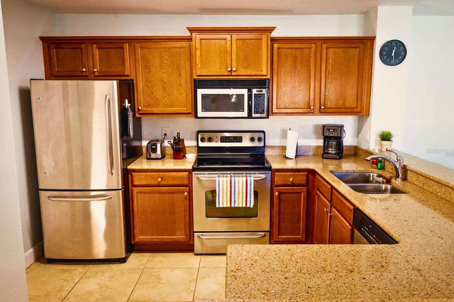 Image 7 of 23 For 4065 Crockers Lake Boulevard 22