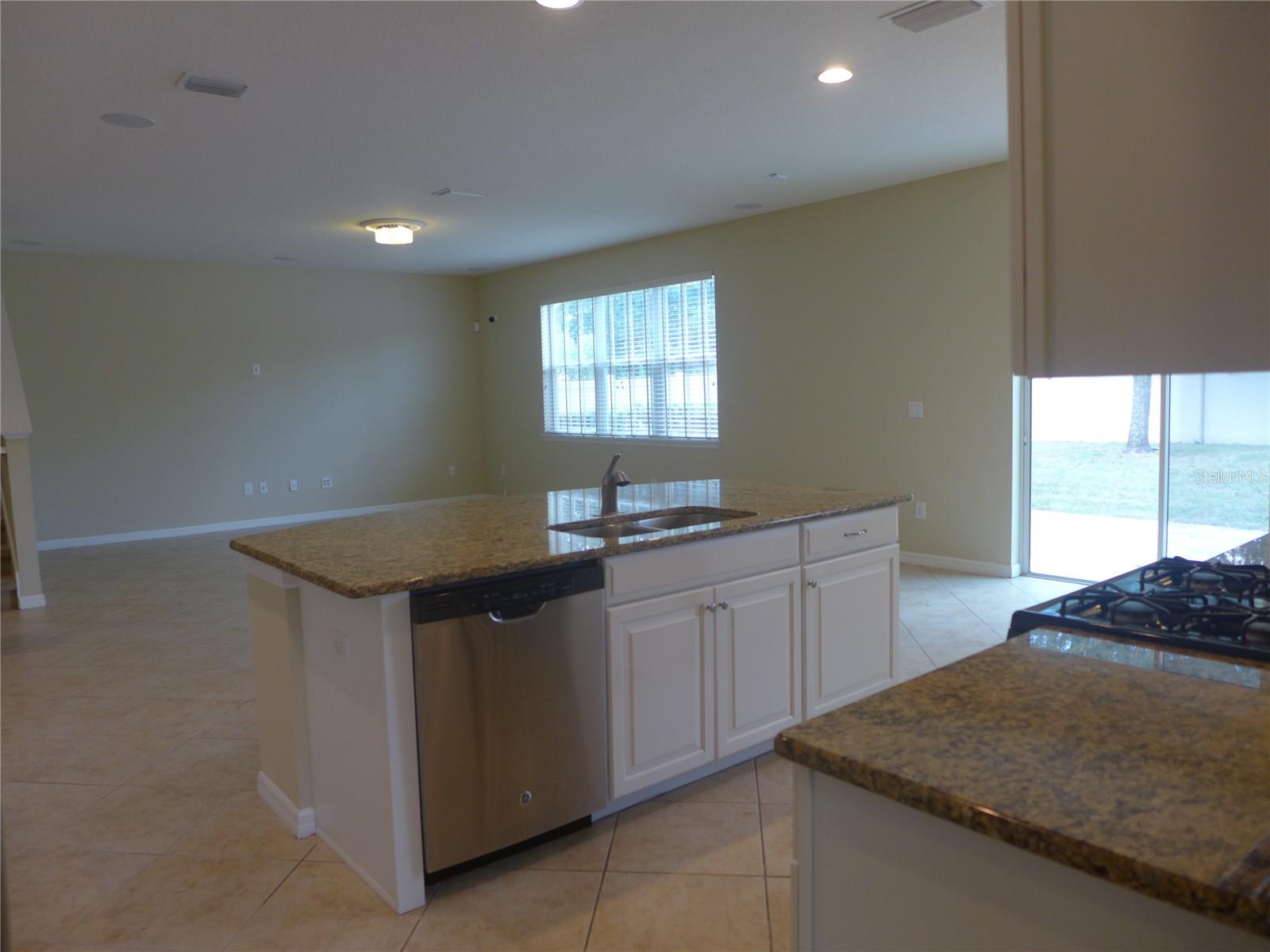 Image 12 of 73 For 11054 Spring Point Circle