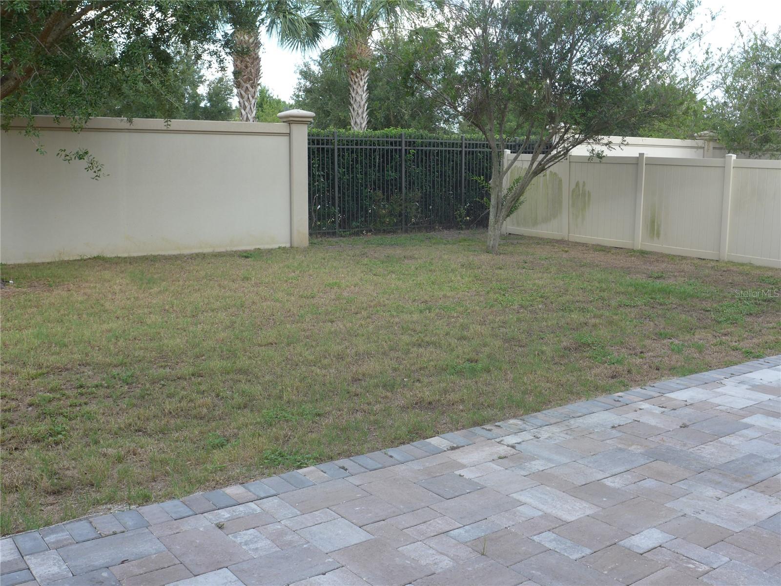 Image 27 of 73 For 11054 Spring Point Circle