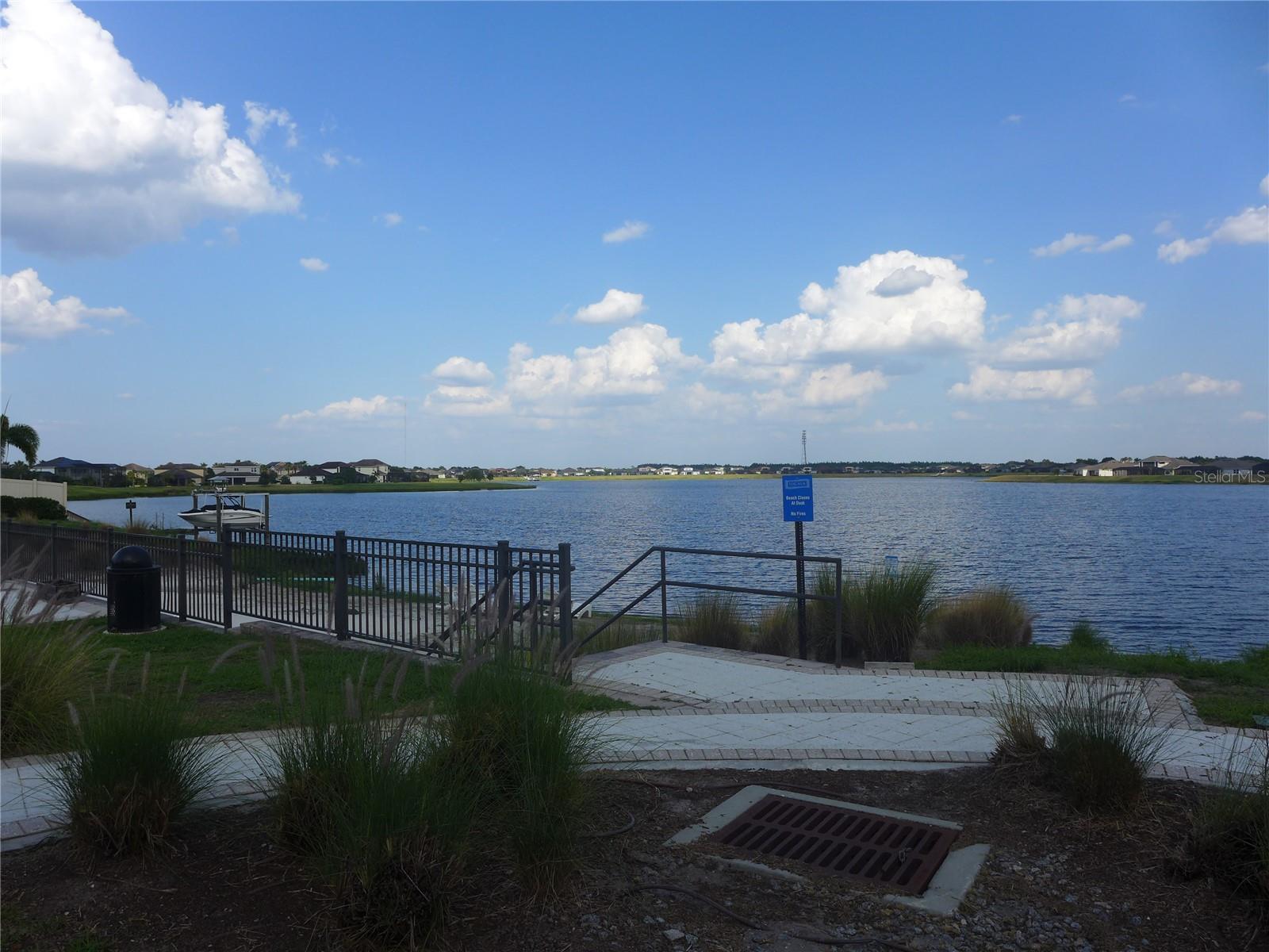 Image 35 of 73 For 11054 Spring Point Circle