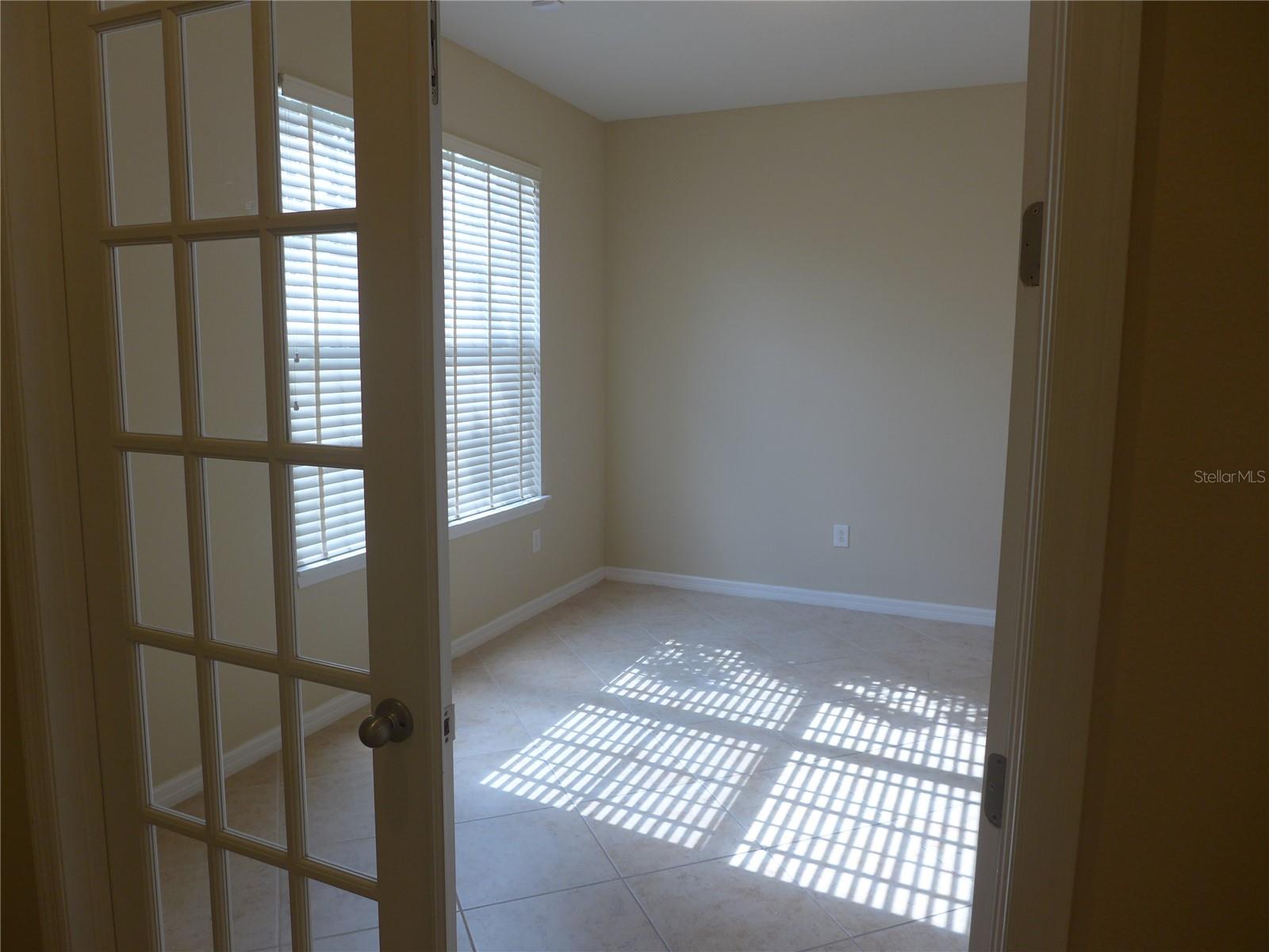 Image 41 of 73 For 11054 Spring Point Circle
