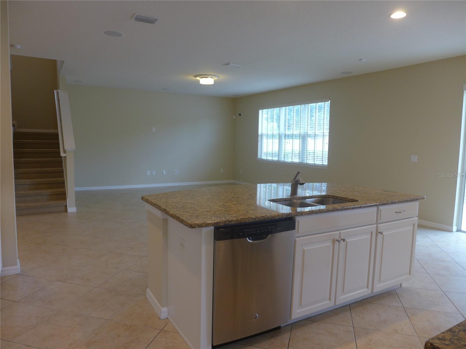 Image 48 of 73 For 11054 Spring Point Circle