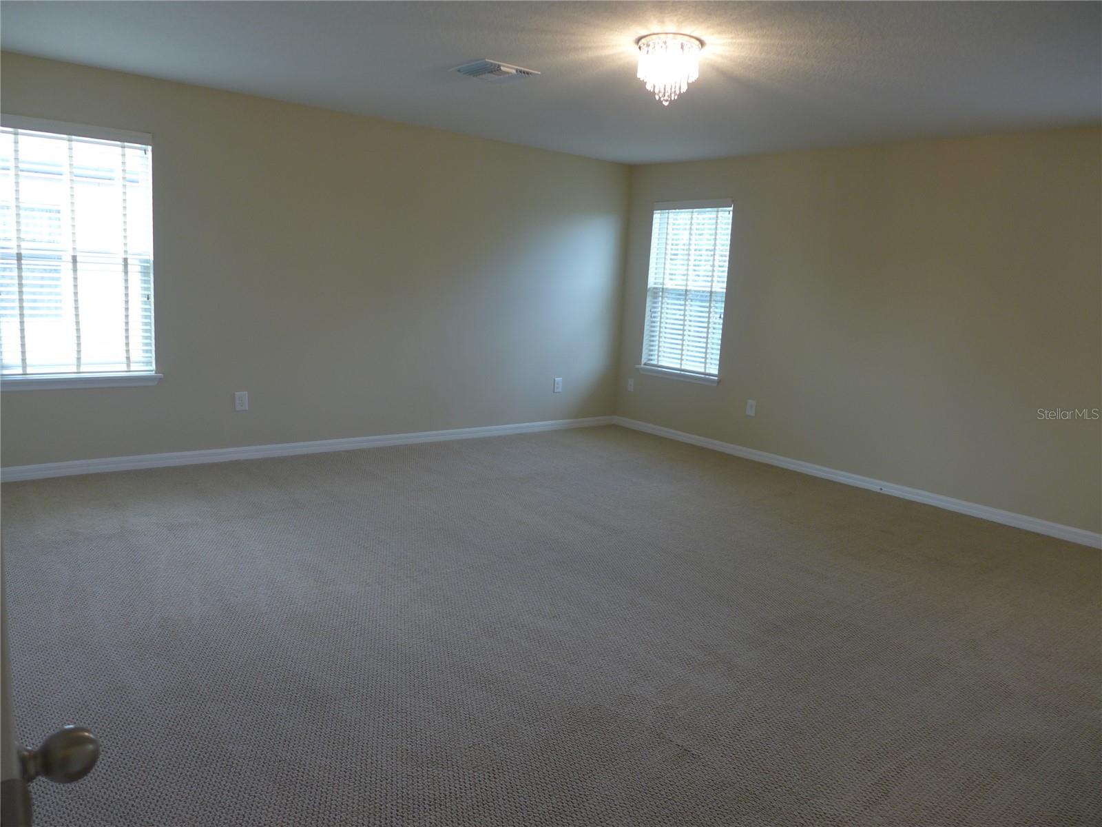 Image 64 of 73 For 11054 Spring Point Circle
