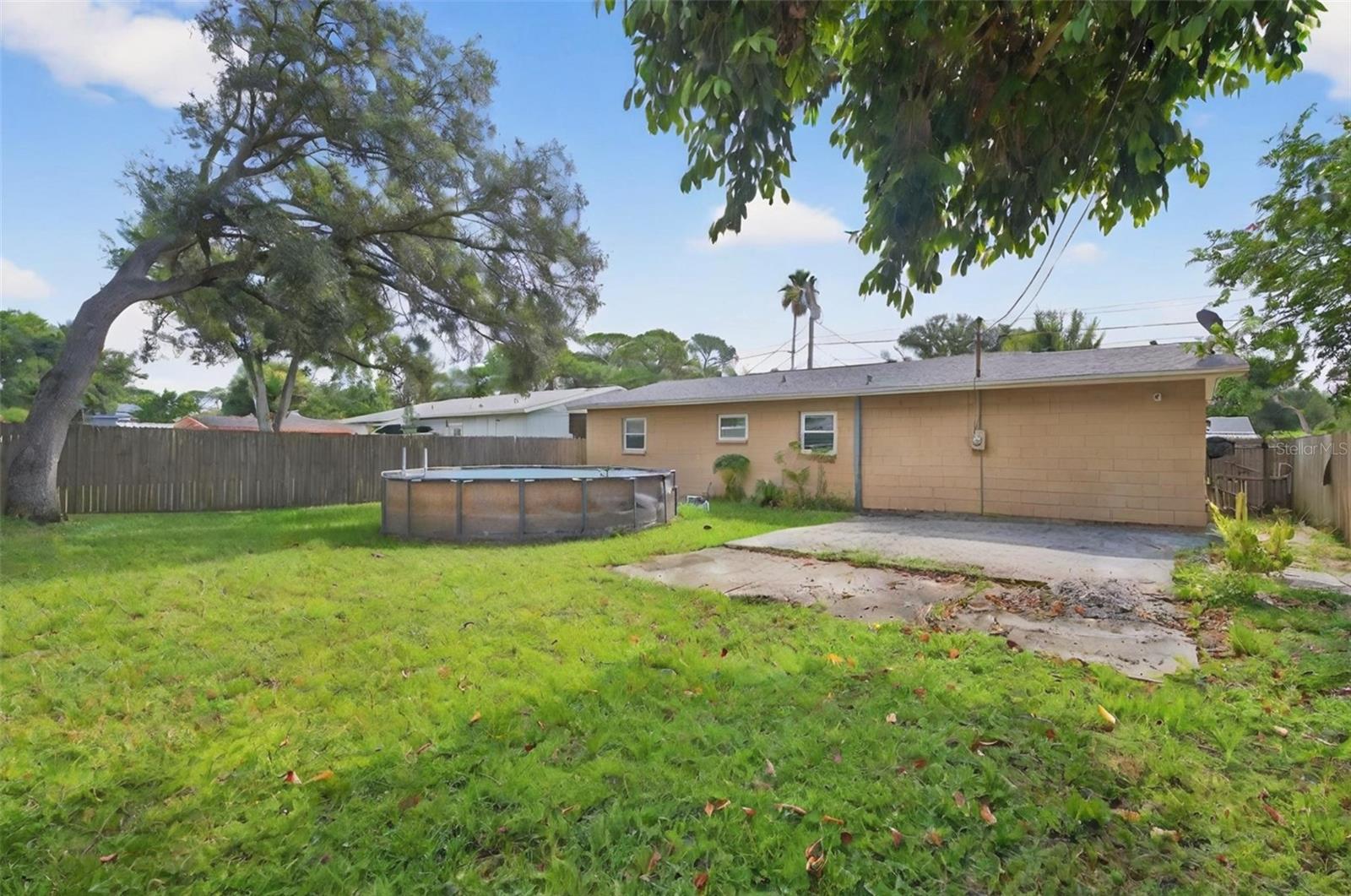 Image 23 of 59 For 5632 62nd Street N