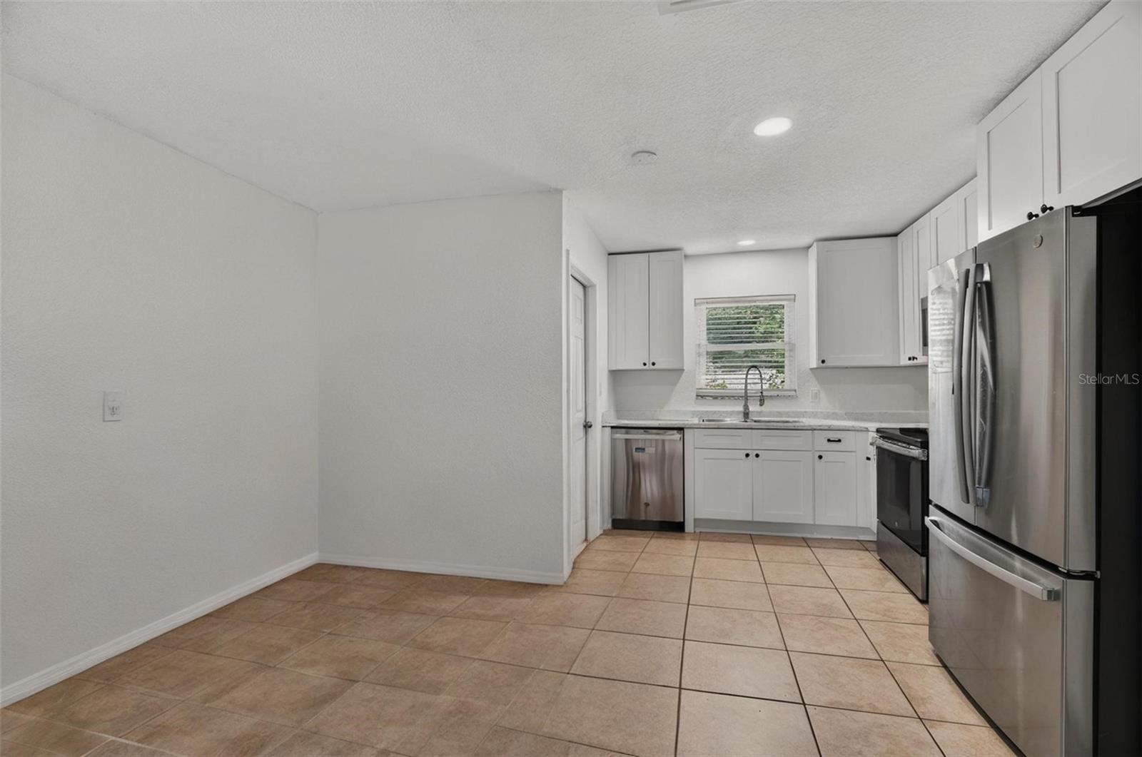 Image 8 of 59 For 5632 62nd Street N