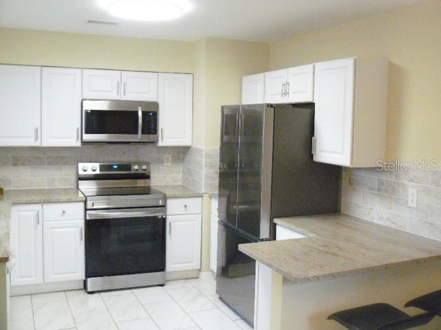 Image 4 of 7 For 4625 Emerson Avenue