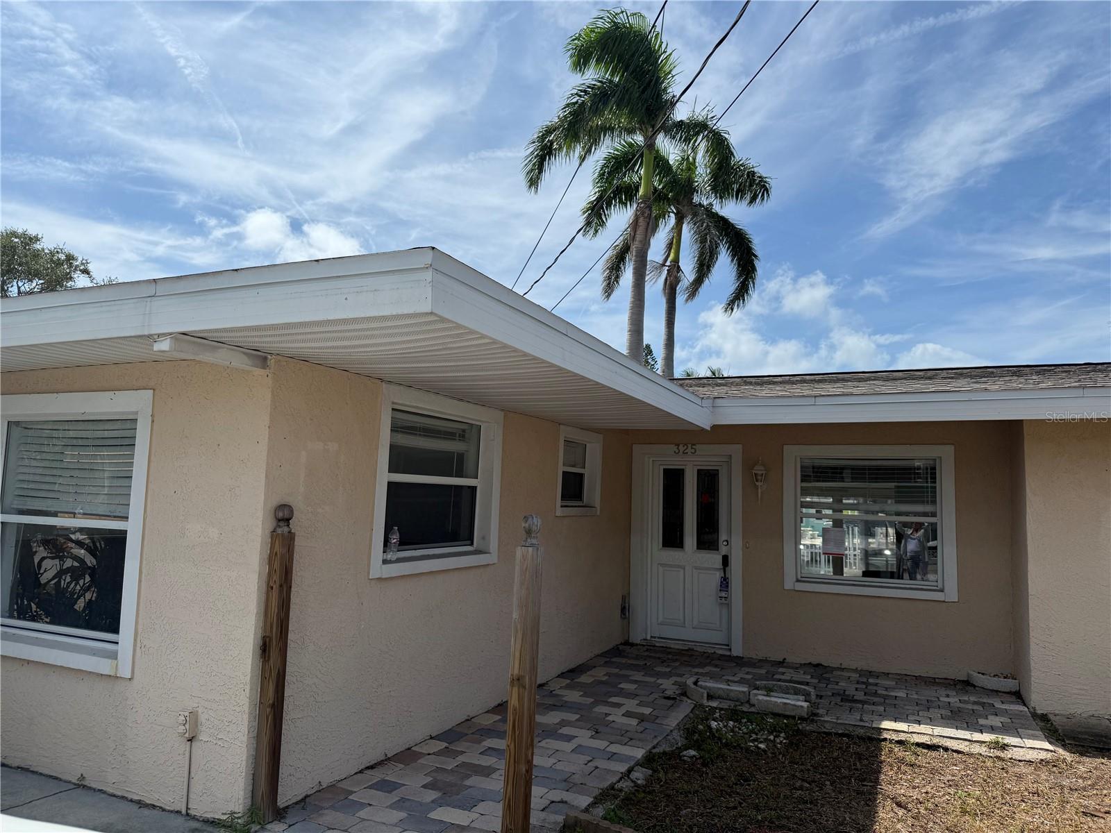 Image 18 of 23 For 325 Madeira Avenue