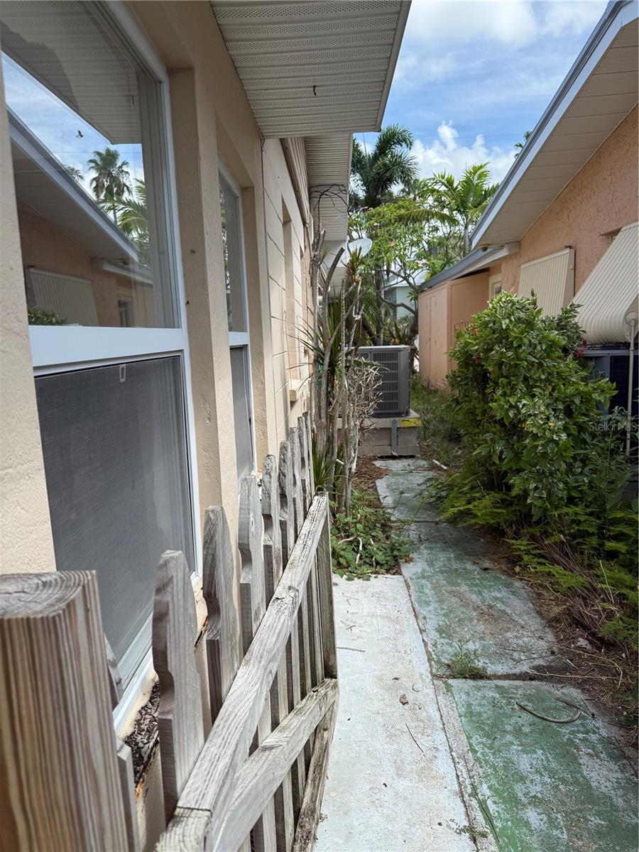 Image 23 of 23 For 325 Madeira Avenue