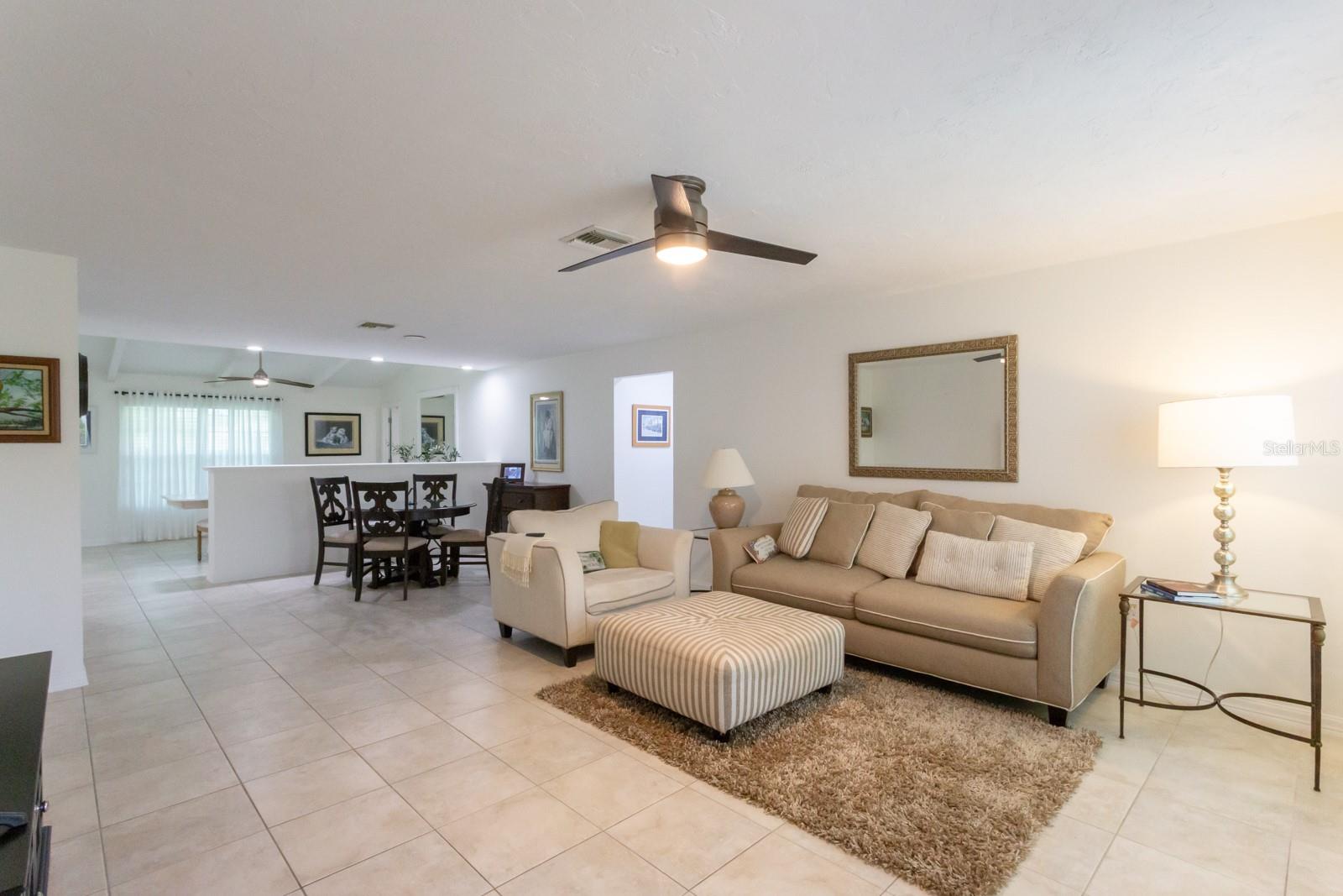 Image 18 of 44 For 4001 Oakhurst Drive 3119