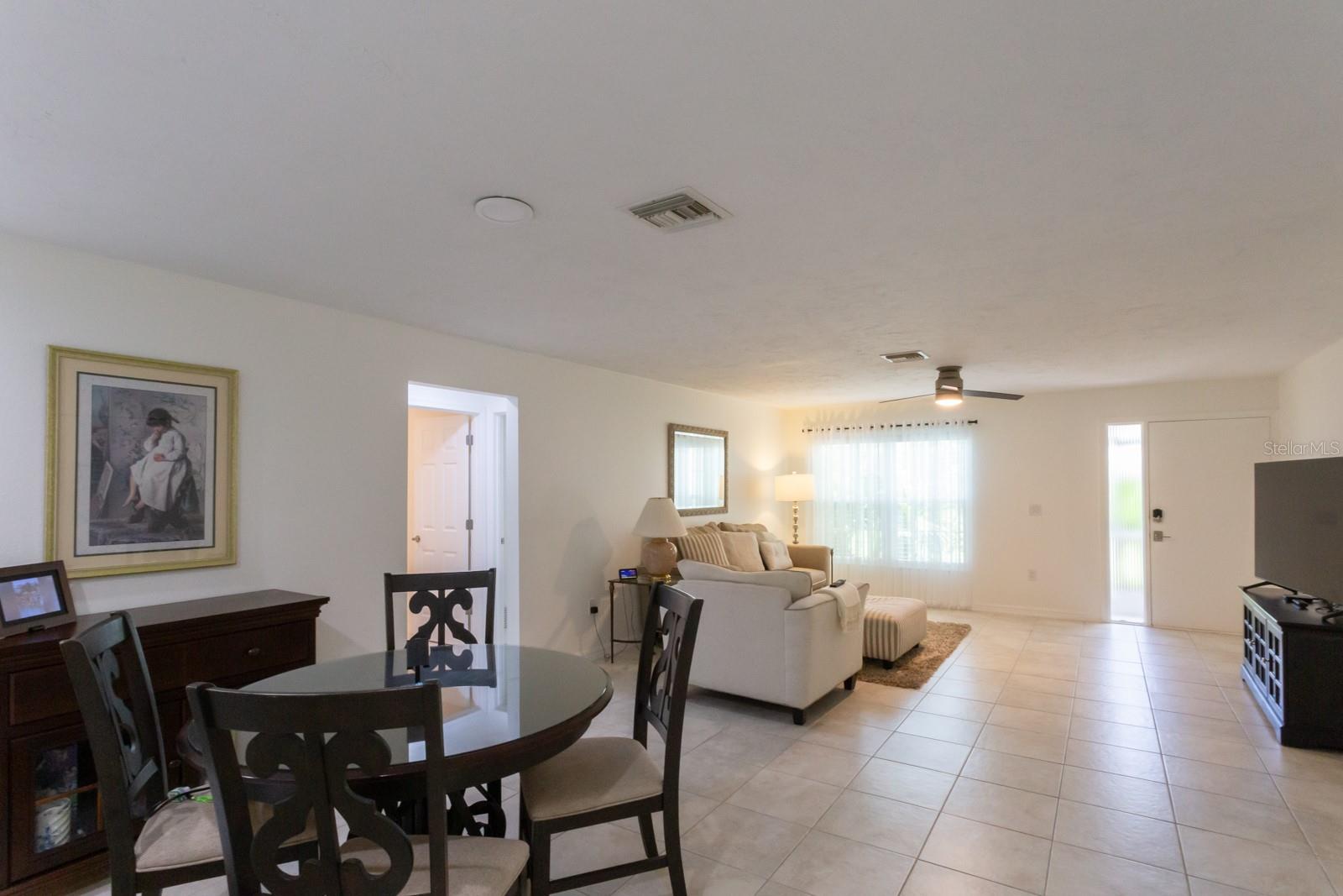 Image 21 of 44 For 4001 Oakhurst Drive 3119