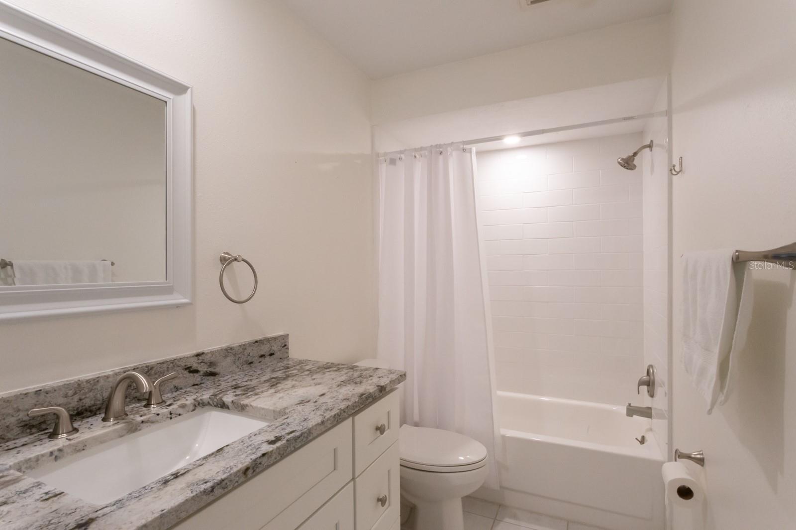 Image 32 of 44 For 4001 Oakhurst Drive 3119