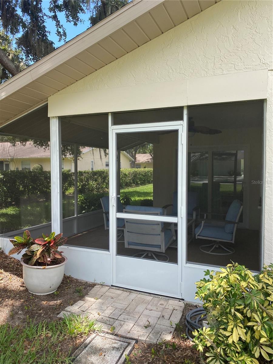 Image 41 of 44 For 4001 Oakhurst Drive 3119