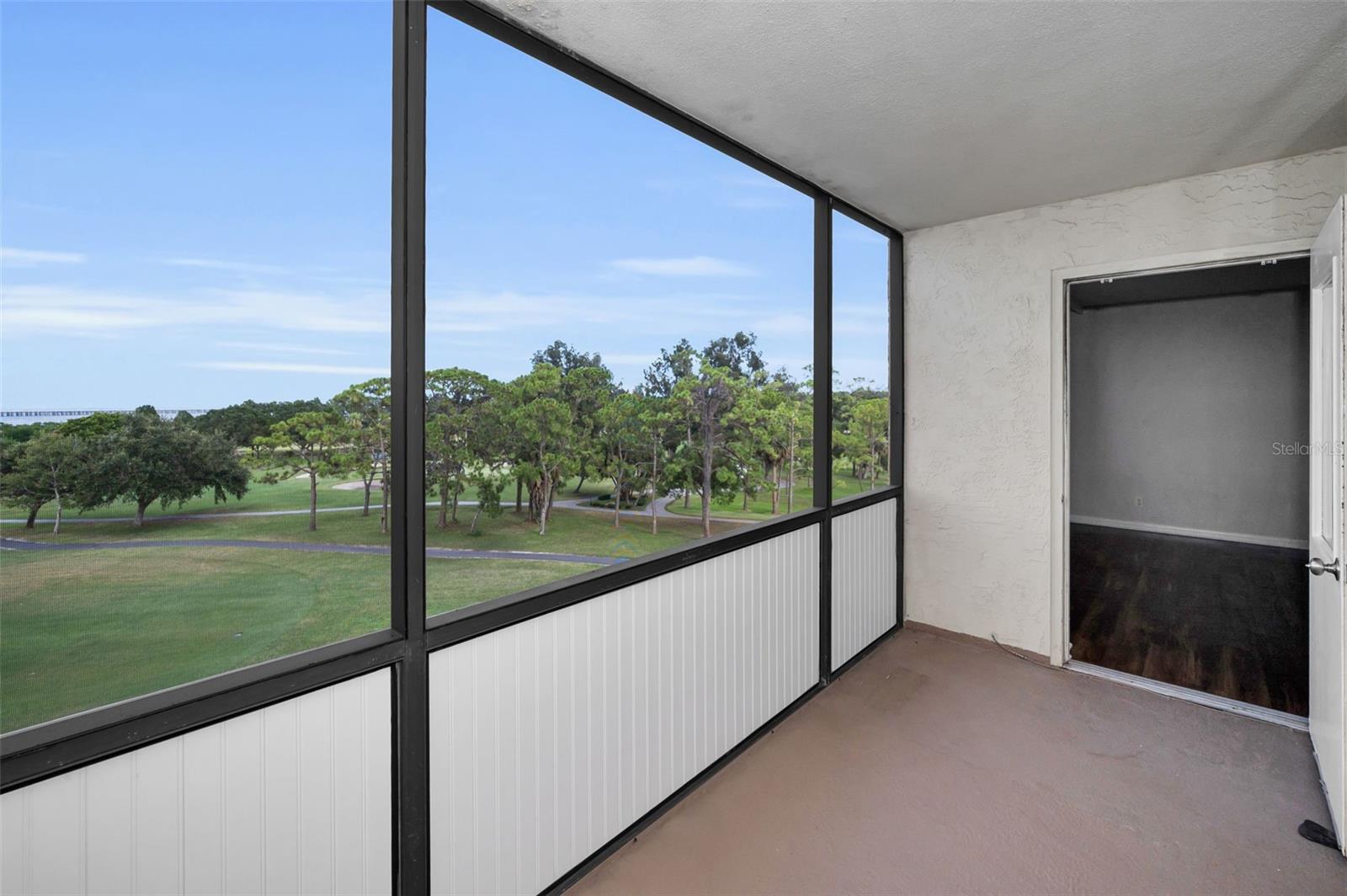 Image 22 of 96 For 2620 Cove Cay Drive 506